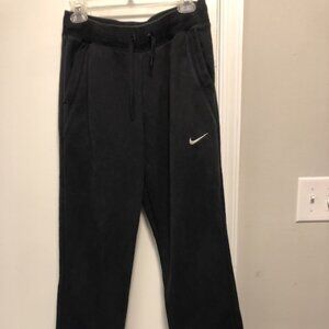 Nike  Sweatpant
